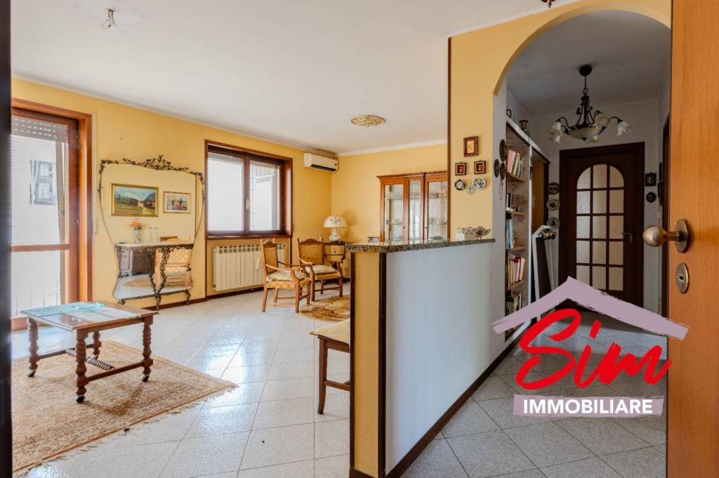 appartamento in vendita a Novara in zona zona Sant'Agabio