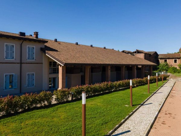 casa indipendente in vendita a Novara in zona Zona Santa Rita