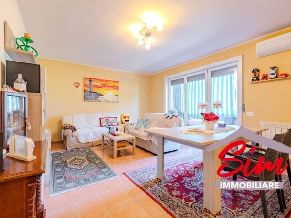 appartamento in vendita a Novara in zona zona Cittadella - Villaggio Dalmazia