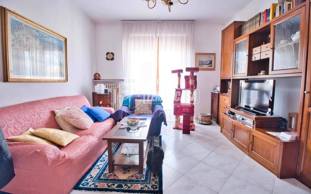 appartamento in vendita a Novara in zona Veveri