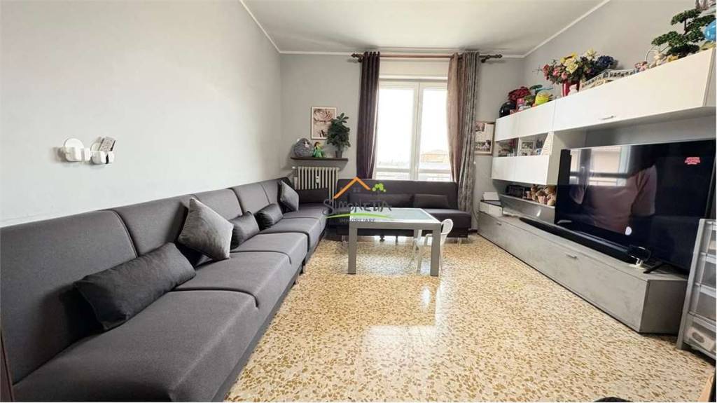 appartamento in vendita a Novara in zona Vignale