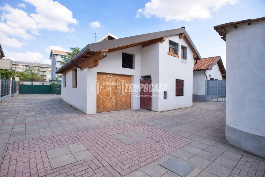 casa indipendente in vendita a Novara in zona zona Sant'Agabio