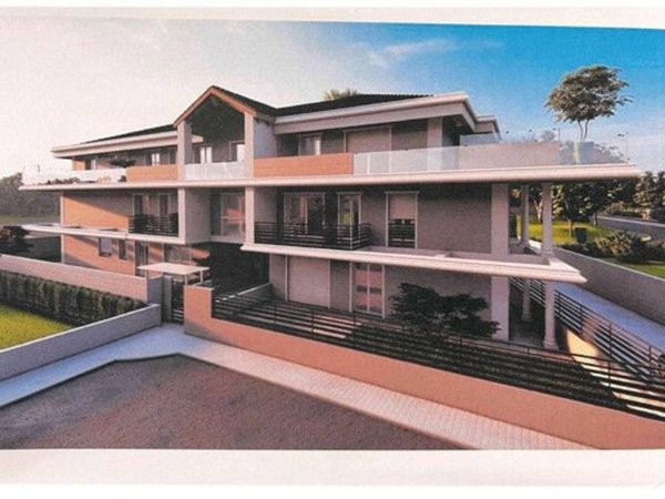 appartamento in vendita a Novara in zona zona Sacro Cuore