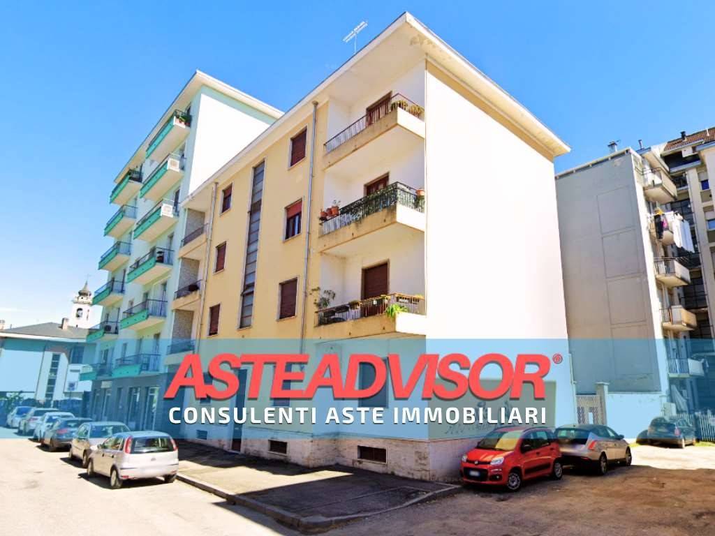 appartamento in vendita a Novara in zona Torrion Quartara