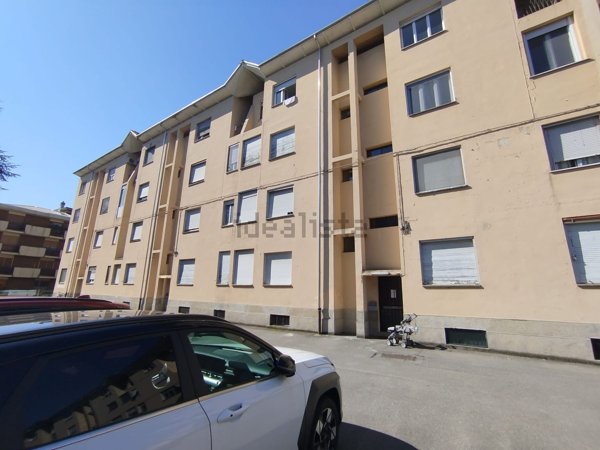 appartamento in vendita a Novara in zona zona Sacro Cuore