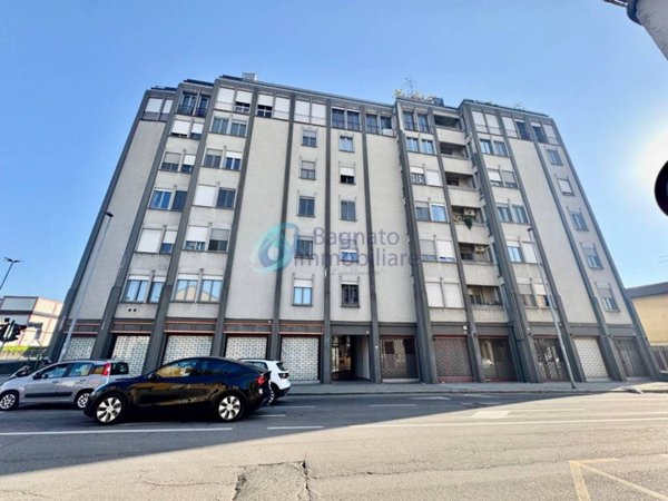 appartamento in vendita a Novara in zona zona Sant'Andrea - San Rocco