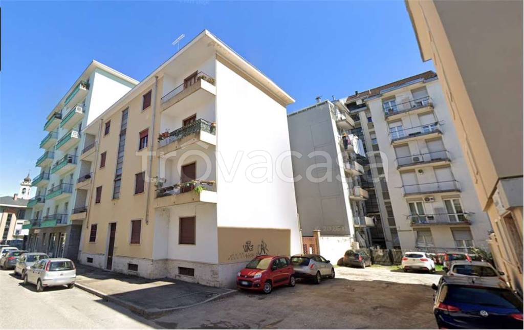 appartamento in vendita a Novara in zona zona San Martino