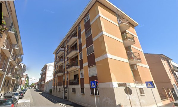 appartamento in vendita a Novara in zona Pernate