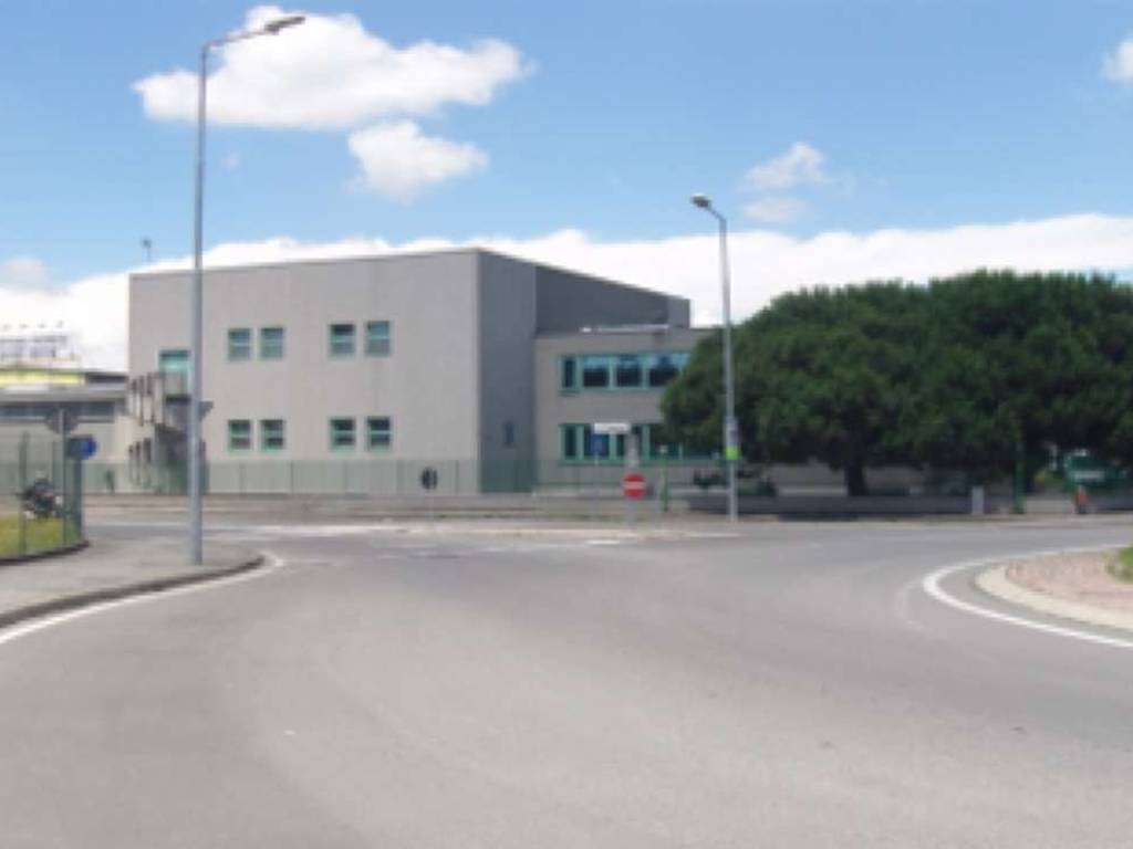 locale commerciale in vendita a Novara in zona zona Sant'Agabio