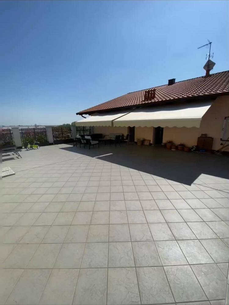 appartamento in vendita a Novara in zona zona Sant'Andrea - San Rocco