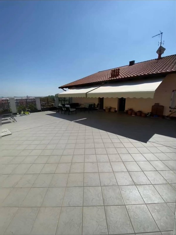 appartamento in vendita a Novara in zona zona Sant'Agabio