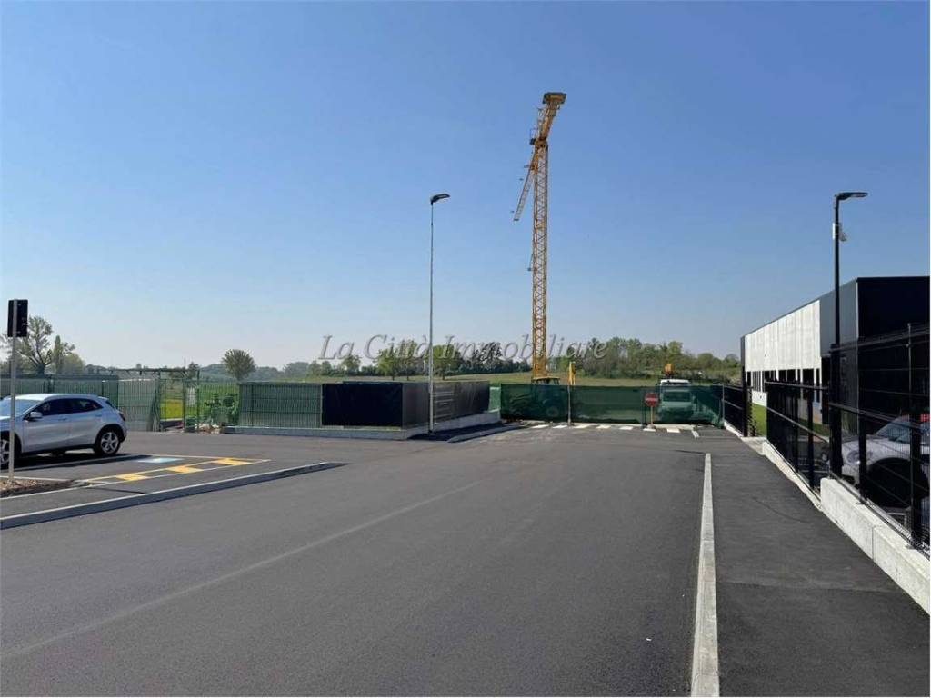 ufficio in vendita a Novara in zona zona Cittadella - Villaggio Dalmazia