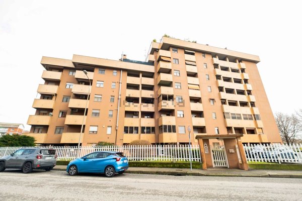 appartamento in vendita a Novara in zona zona Sant'Andrea - San Rocco