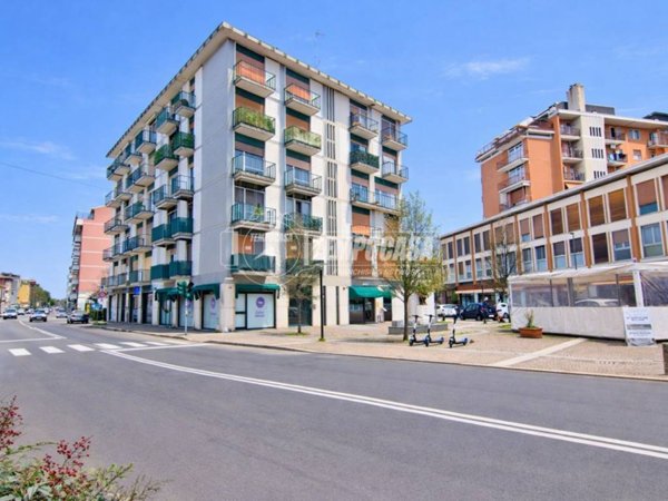 appartamento in vendita a Novara in zona zona Cittadella - Villaggio Dalmazia