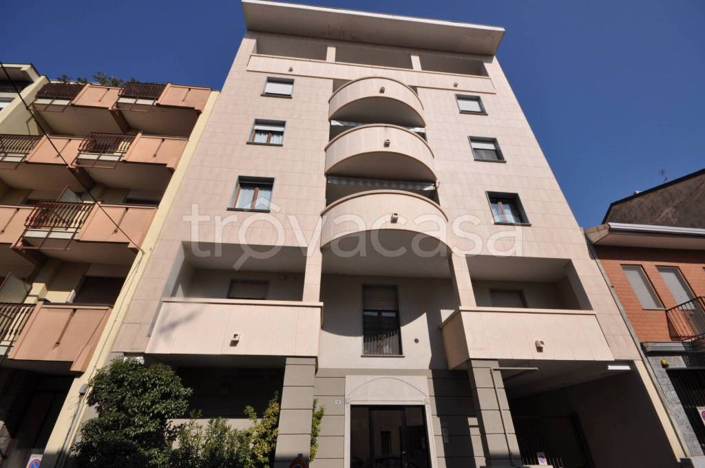 casa indipendente in vendita a Novara in zona zona San Martino