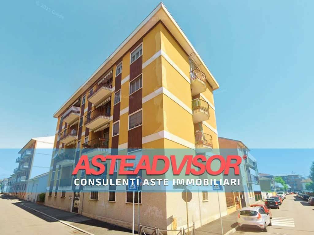 appartamento in vendita a Novara in zona Zona Santa Rita