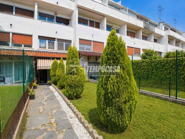 casa indipendente in vendita a Novara in zona zona Sant'Agabio