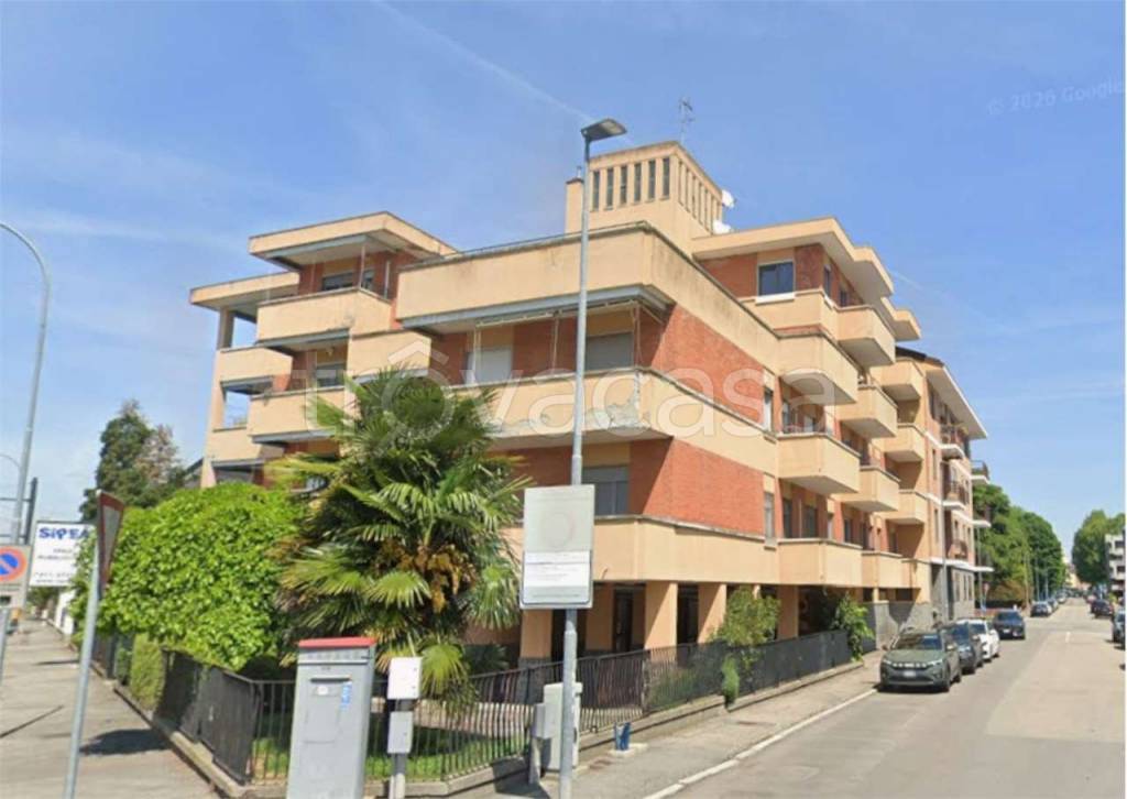 appartamento in vendita a Novara in zona zona Agogna - San Paolo