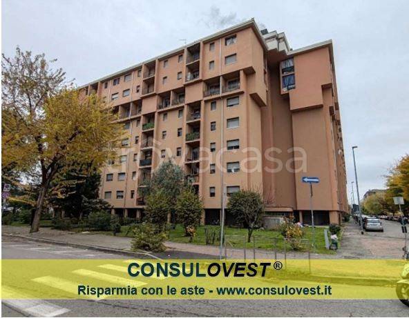 appartamento in vendita a Novara in zona zona Cittadella - Villaggio Dalmazia