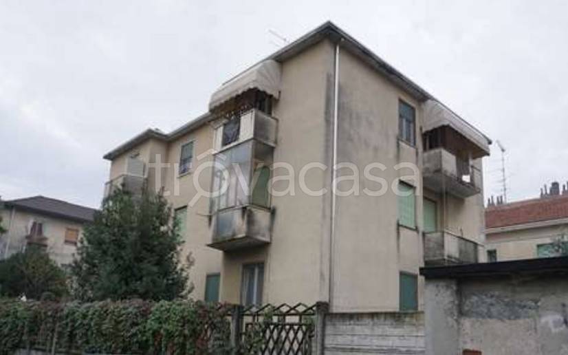 appartamento in vendita a Novara in zona zona Sant'Agabio