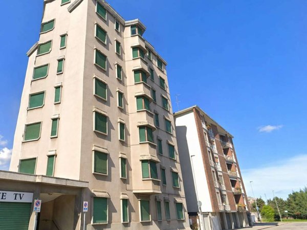 appartamento in vendita a Novara in zona Centro Città