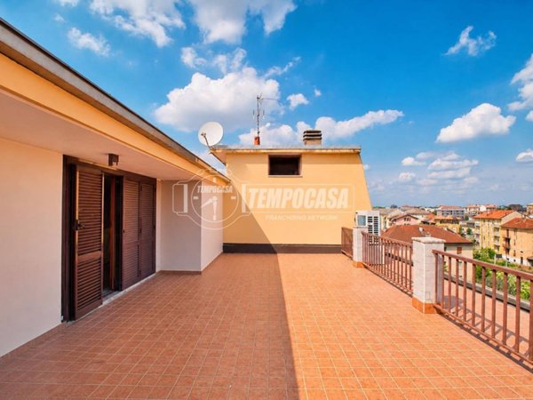 appartamento in vendita a Novara in zona Centro Città