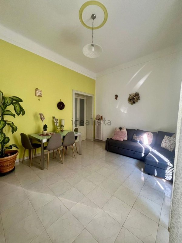 appartamento in vendita a Novara in zona Centro Città