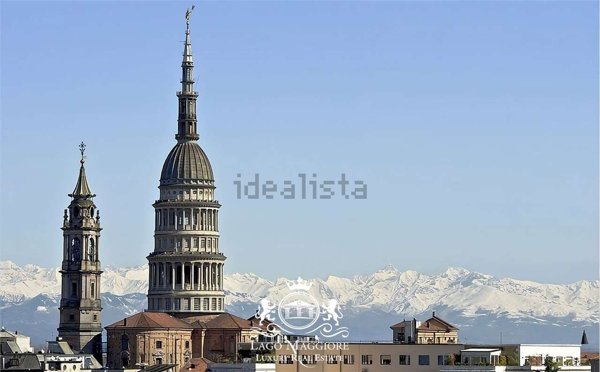 appartamento in vendita a Novara in zona Centro Città