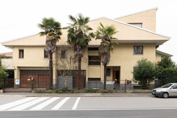 appartamento in vendita a Novara