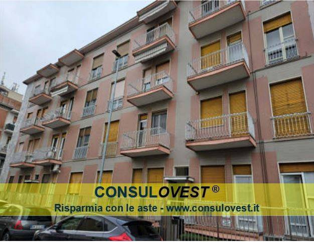 appartamento in vendita a Novara in zona zona Porta Mortara