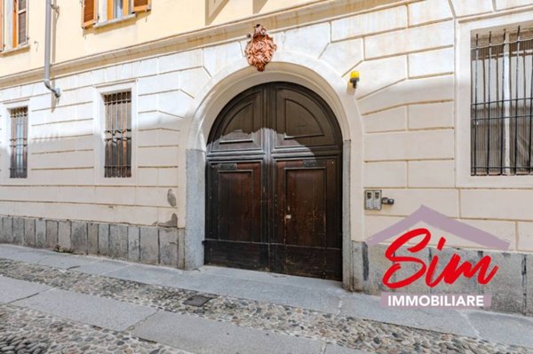 appartamento in vendita a Novara in zona Centro Città