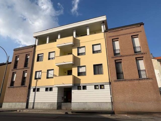 appartamento in vendita a Novara in zona Pernate
