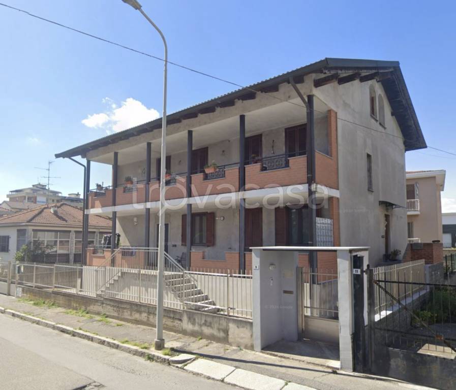 casa indipendente in vendita a Novara in zona zona Bicocca