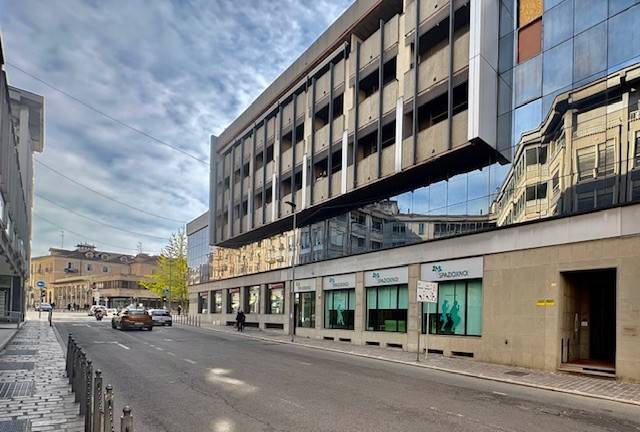 appartamento in vendita a Novara in zona Centro Città