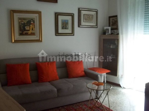 appartamento in vendita a Novara in zona Veveri
