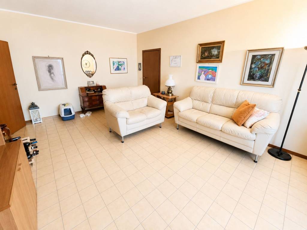 appartamento in vendita a Novara in zona zona San Martino