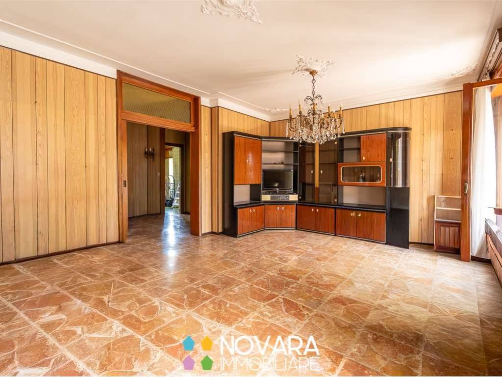 appartamento in vendita a Novara in zona zona Cittadella - Villaggio Dalmazia