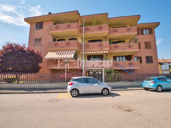 appartamento in vendita a Novara in zona Zona Santa Rita