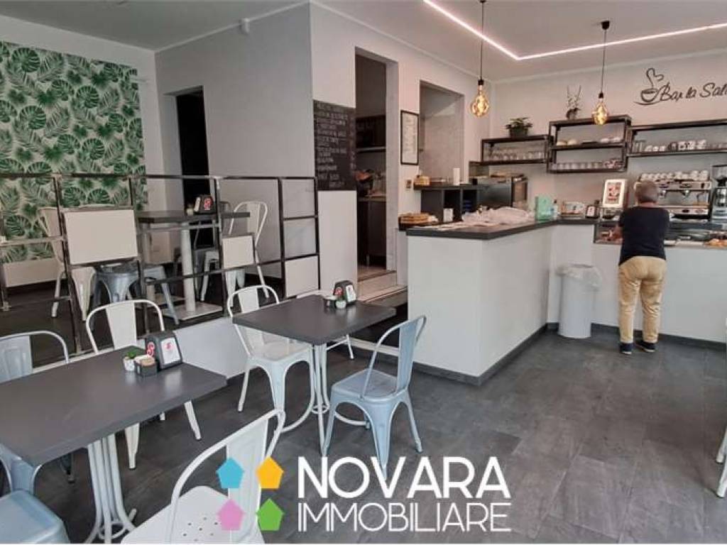 negozio in vendita a Novara
