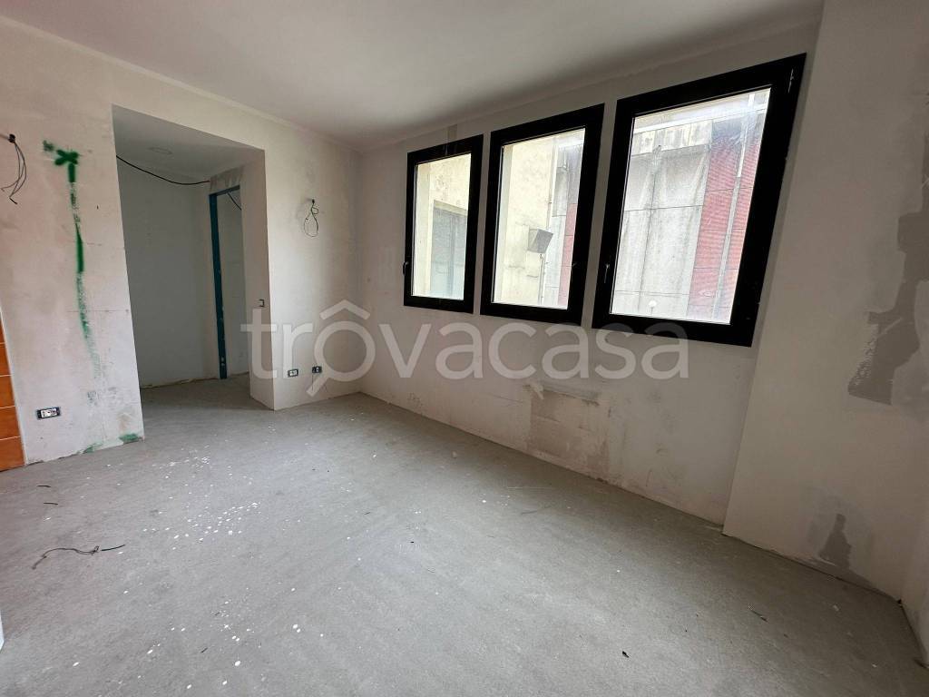 appartamento in vendita a Novara in zona Centro Città