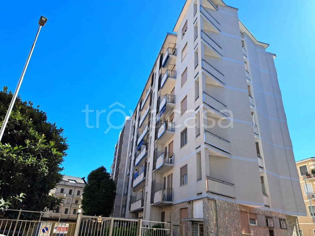 appartamento in vendita a Novara in zona zona Porta Mortara