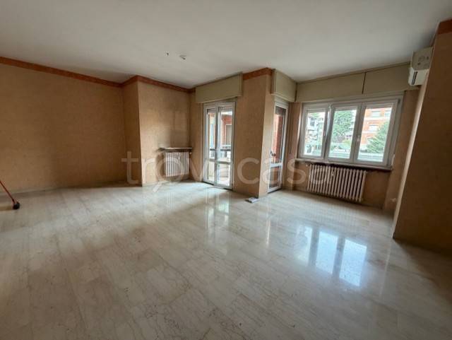 appartamento in vendita a Novara in zona zona Agogna - San Paolo