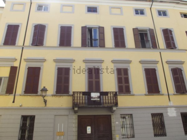 appartamento in vendita a Novara in zona Centro Città