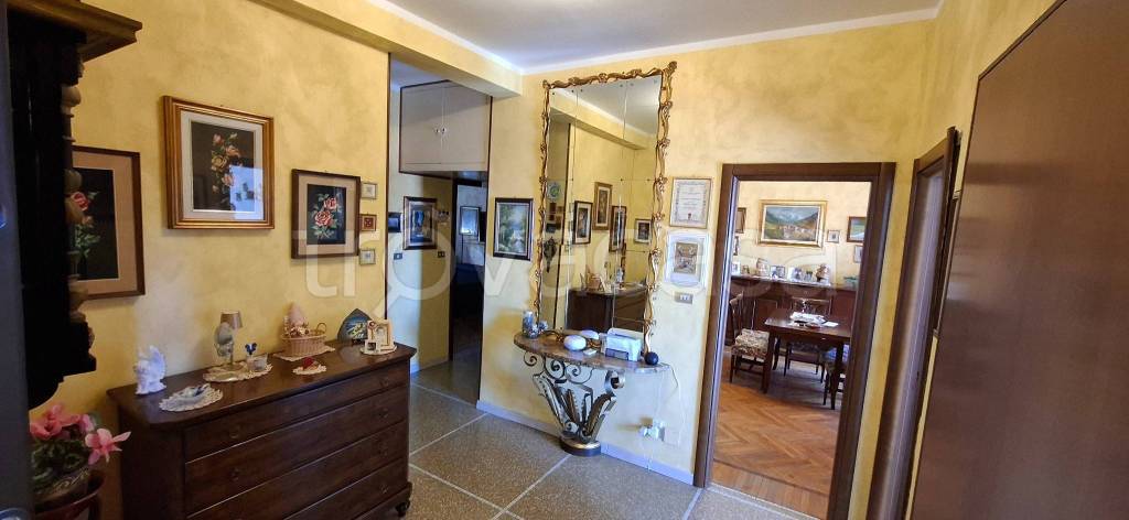 appartamento in vendita a Novara in zona zona Sacro Cuore