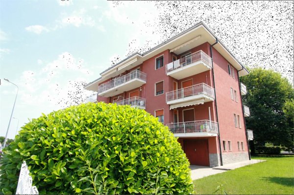 appartamento in vendita a Novara in zona zona Cittadella - Villaggio Dalmazia