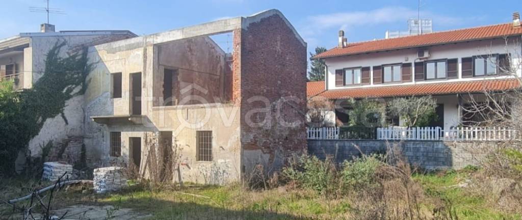 appartamento in vendita a Novara in zona zona Sant'Agabio