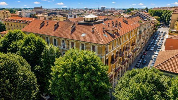 appartamento in vendita a Novara in zona Centro Città