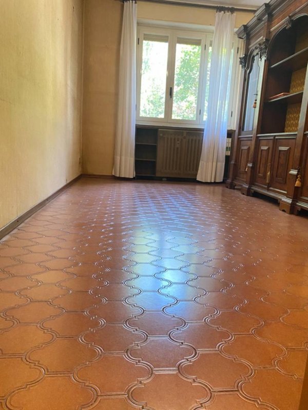 appartamento in vendita a Novara in zona Centro Città