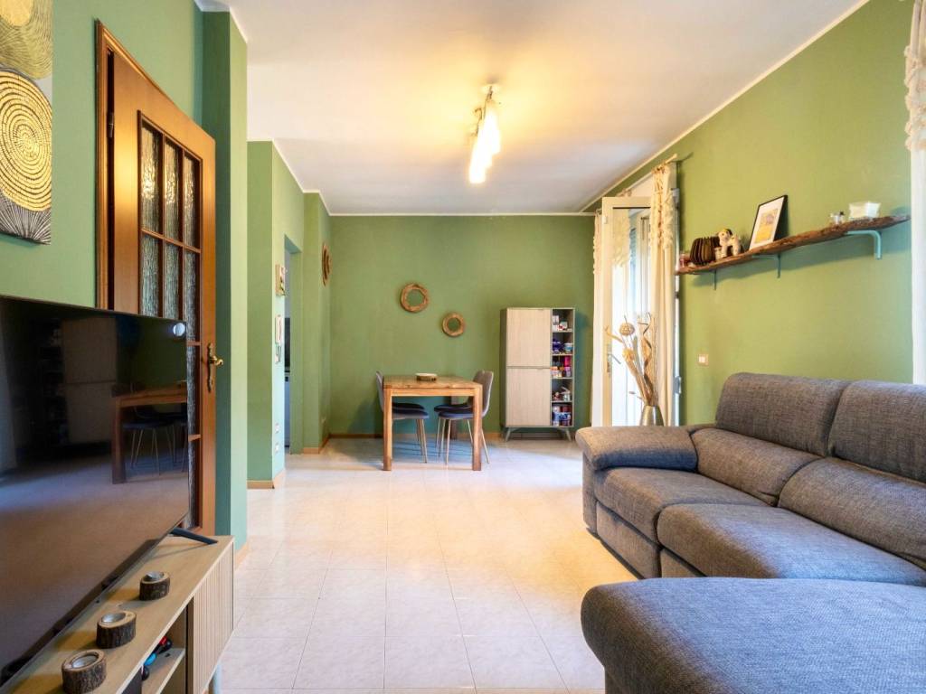 appartamento in vendita a Novara in zona Vignale