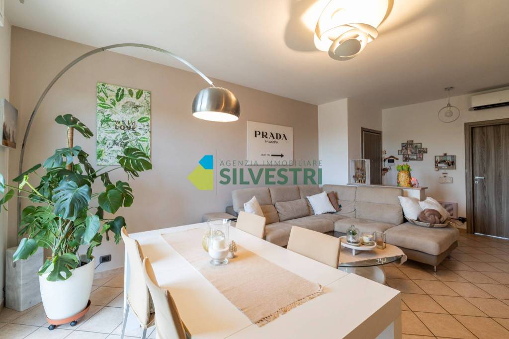 appartamento in vendita a Novara in zona Vignale